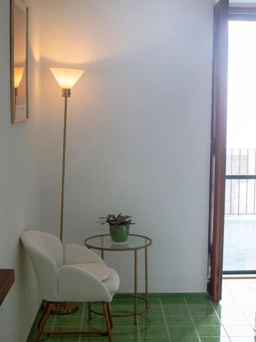 Casa Intiso - Two Double Bedroom Apartment Positano Eksteriør billede